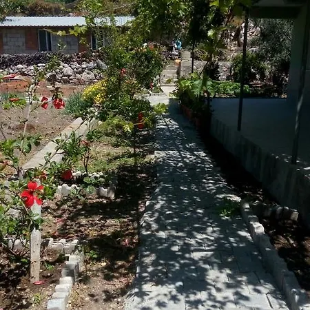 公寓 Kerem Tatil Evi 马尔马里斯