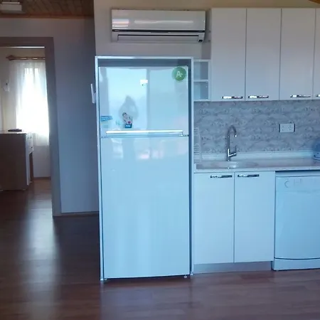 Kerem Tatil Evi 马尔马里斯